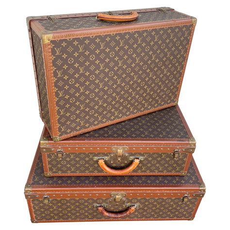 louis vuitton hard luggage